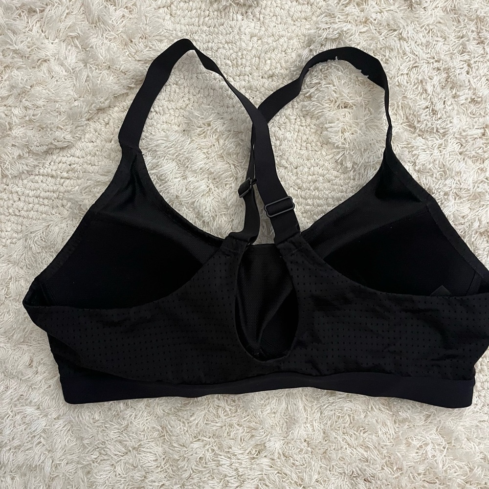 Victoria's Secret sports bra, 36B